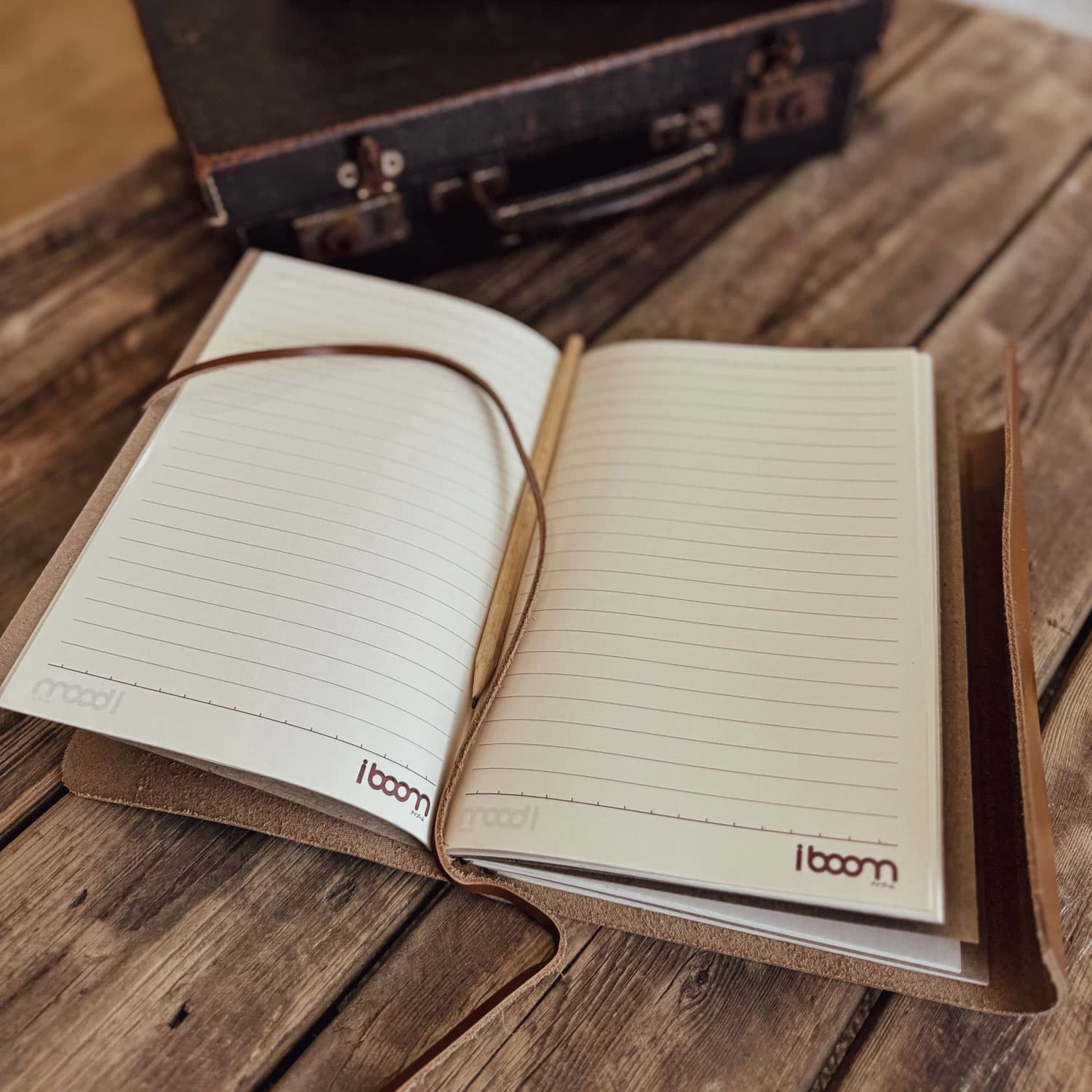 Leather Journal - S053 Tan - n°74 E - Shop - 7400000137498