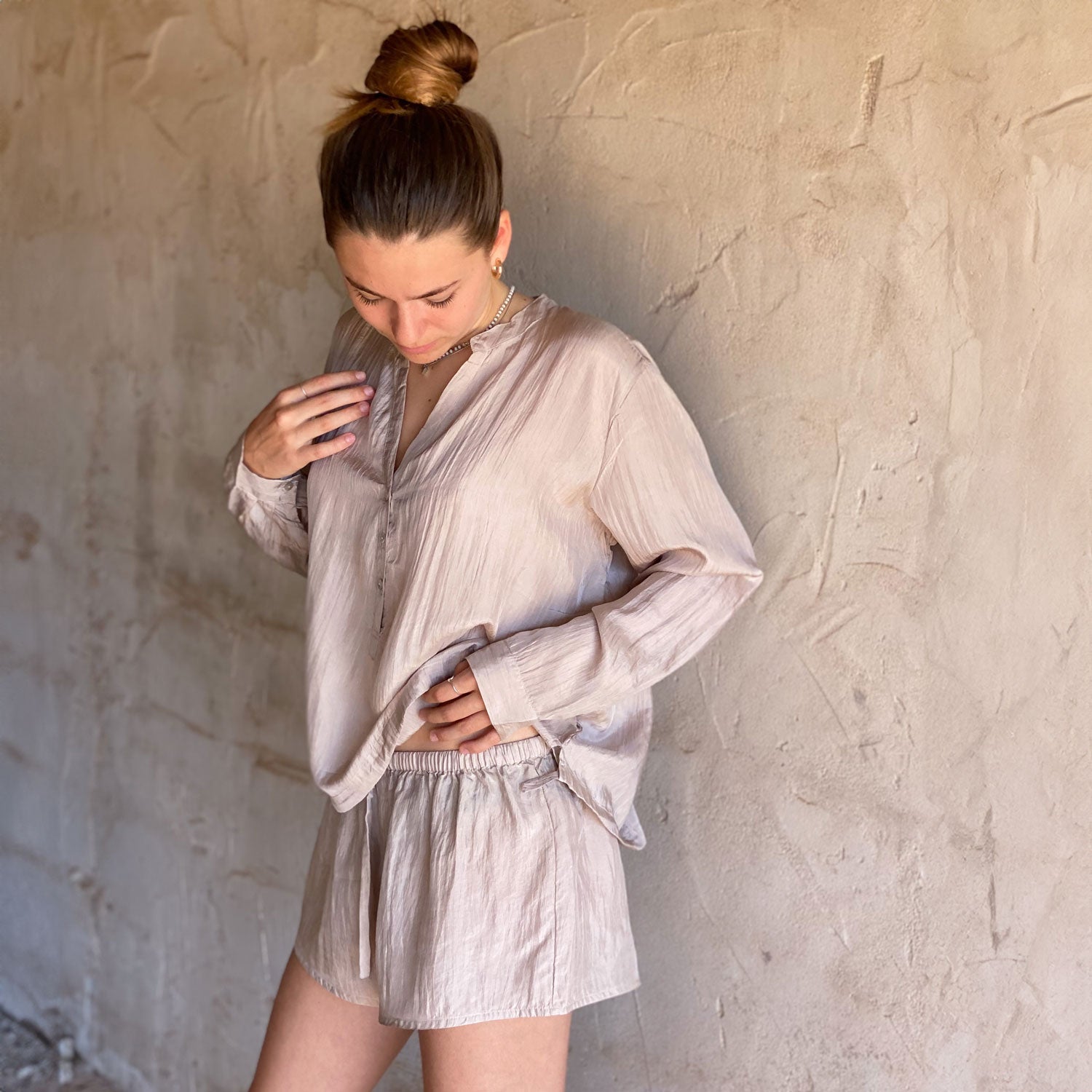 Lisa Shirt - Women - HS Habotai Silk 40 - S018 Powder - n°74 E - Shop - 7400000136835