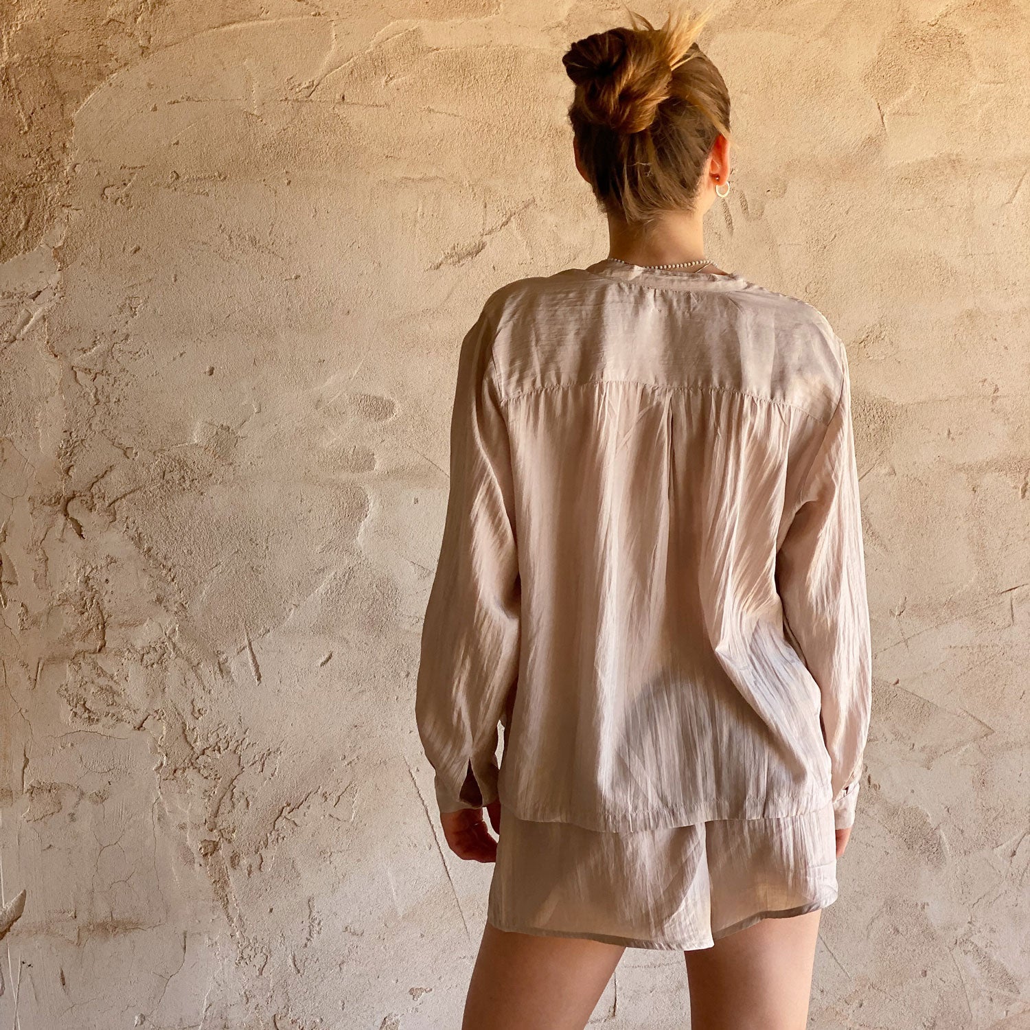 Lisa Shirt - Women - HS Habotai Silk 40 - S018 Powder - n°74 E - Shop - 7400000136835