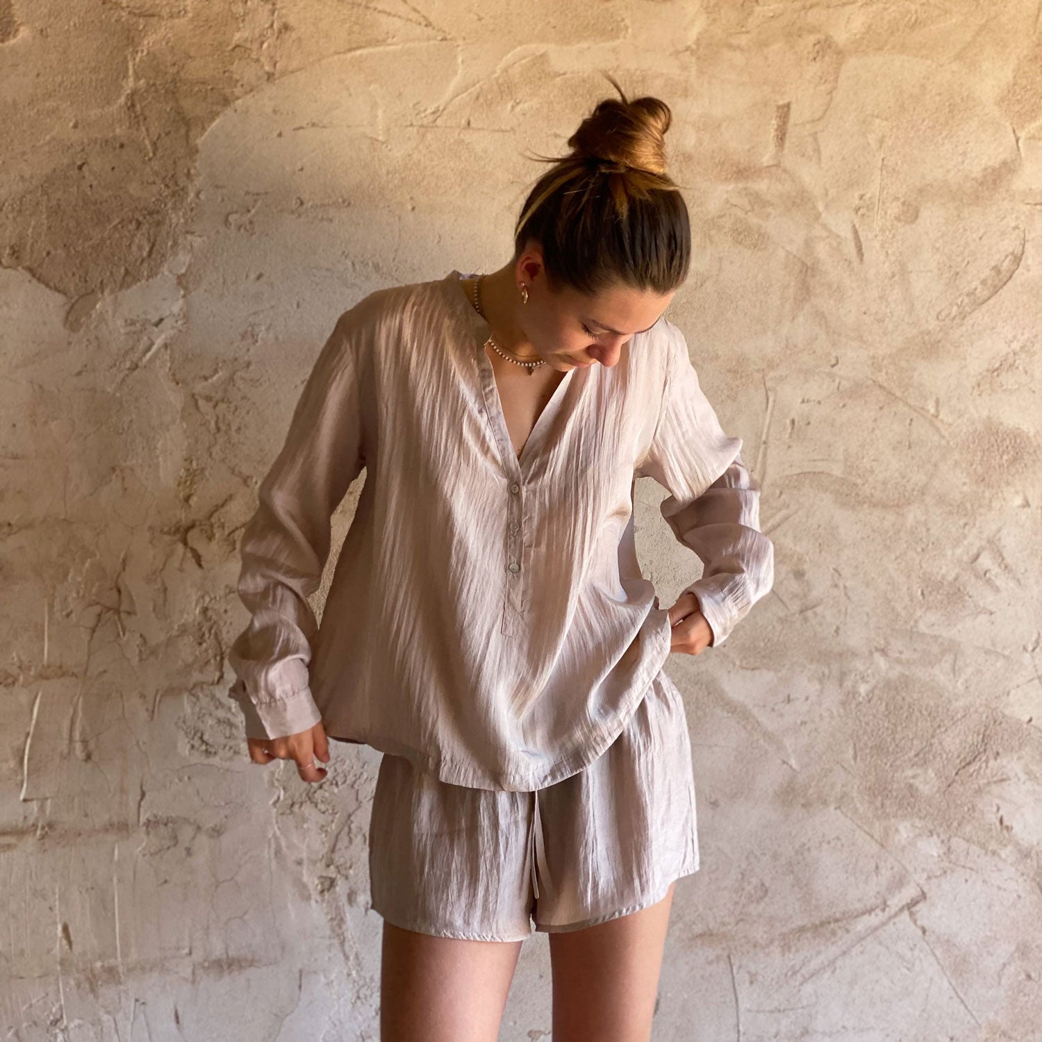 Lisa Shirt - Women - HS Habotai Silk 40 - S018 Powder - n°74 E - Shop - 7400000136835