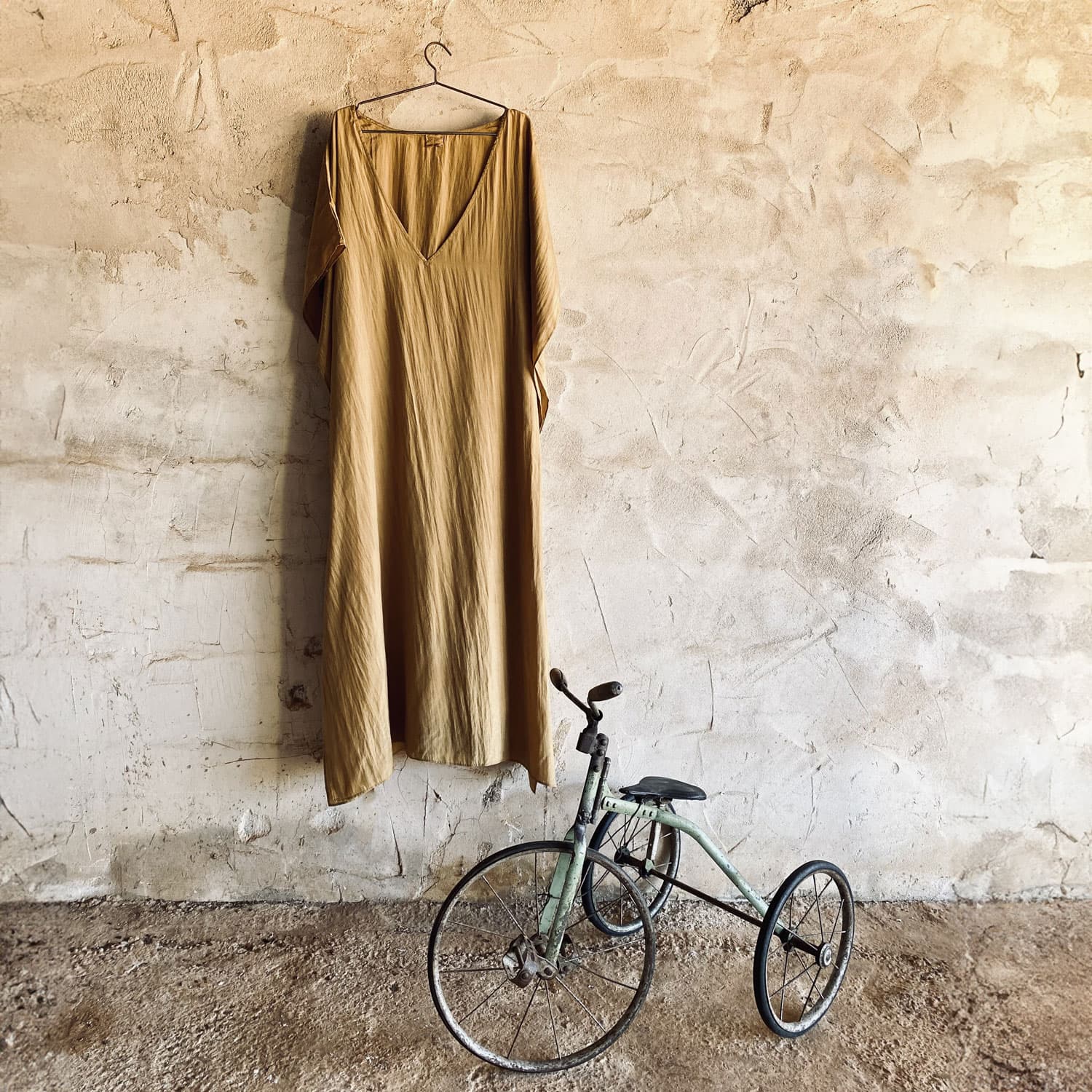 Mellina Dress - Women - HS Habotai Silk 40 - S050 Antique Bronze - n°74 E - Shop - 7400000136587