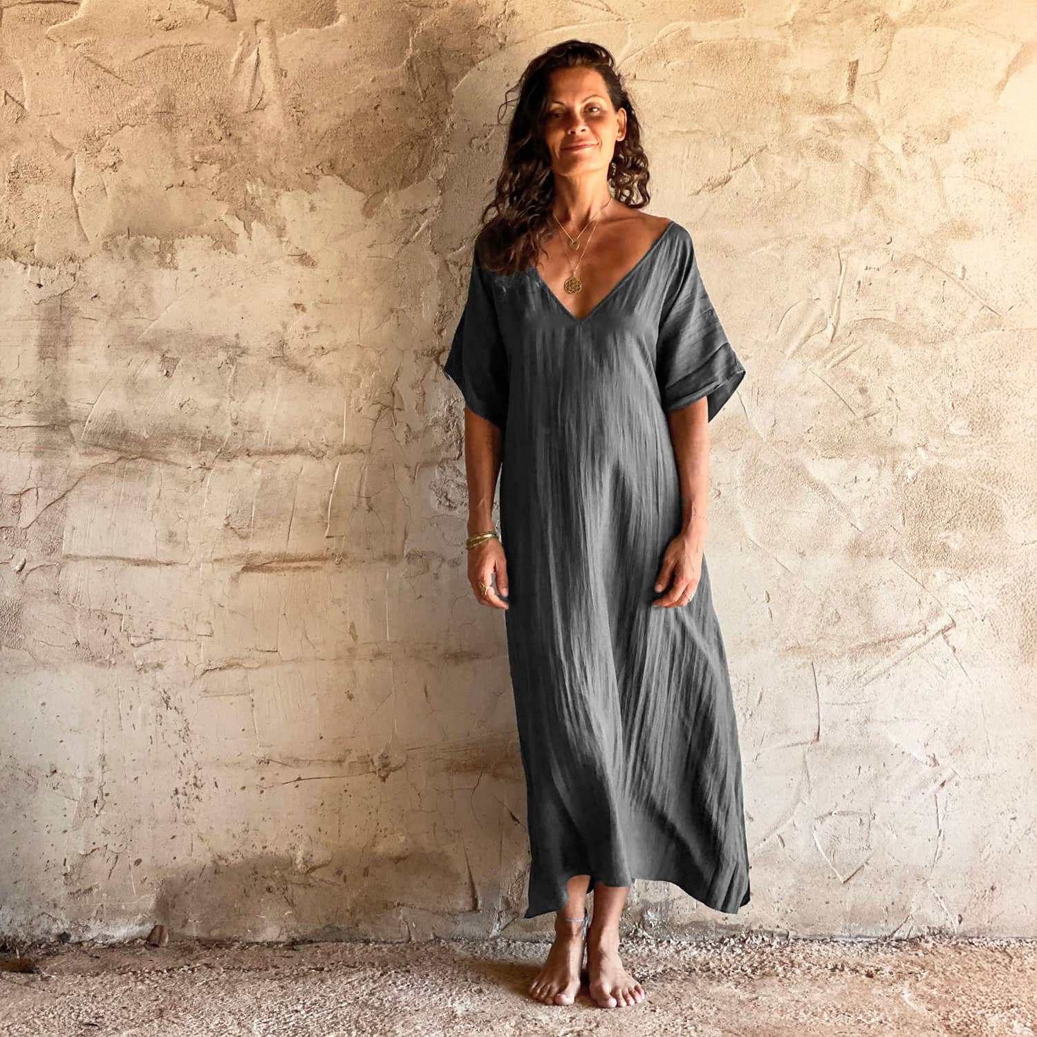 womens dresses grey Plus Size Silver Gray Dress Mother of Bride Groom Formal Evening Gown follows the rule of keeping it short and simple by offering enough leg room to help you rock the chic vibe All That Matters Dress, Women's