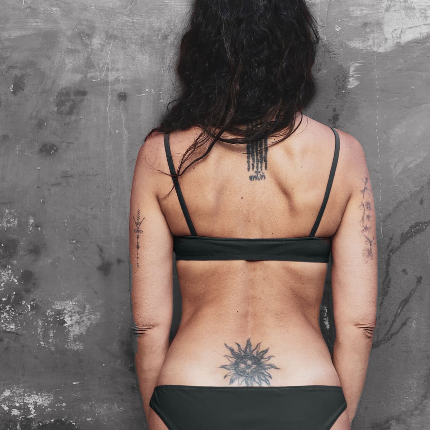 Nadia Swimsuit Top - Women - SE Sensitive Elastane - S021 Dark Grey - n°74 E - Shop - 7400000136419