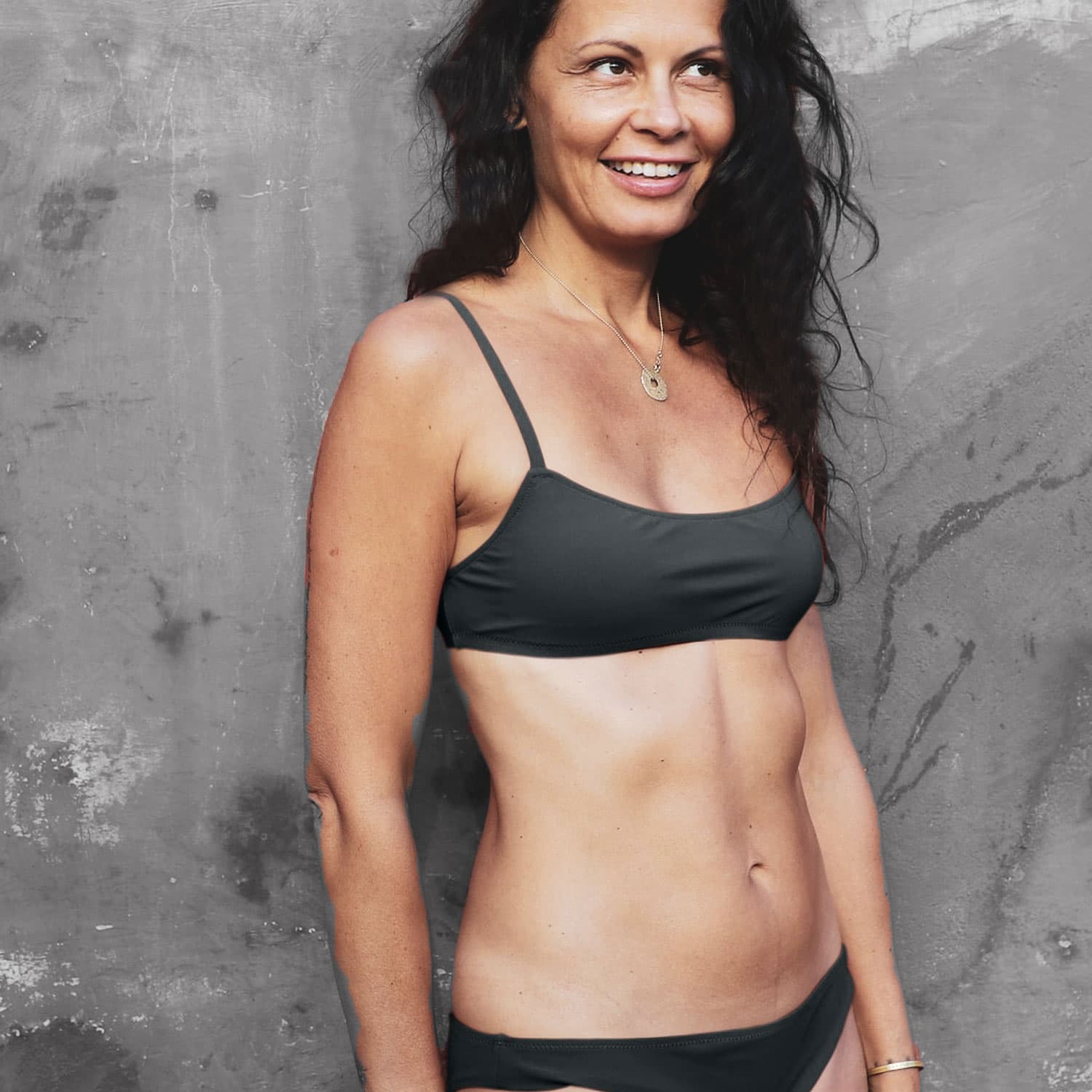 Nadia Swimsuit Top - Women - SE Sensitive Elastane - S021 Dark Grey - n°74 E - Shop - 7400000136419