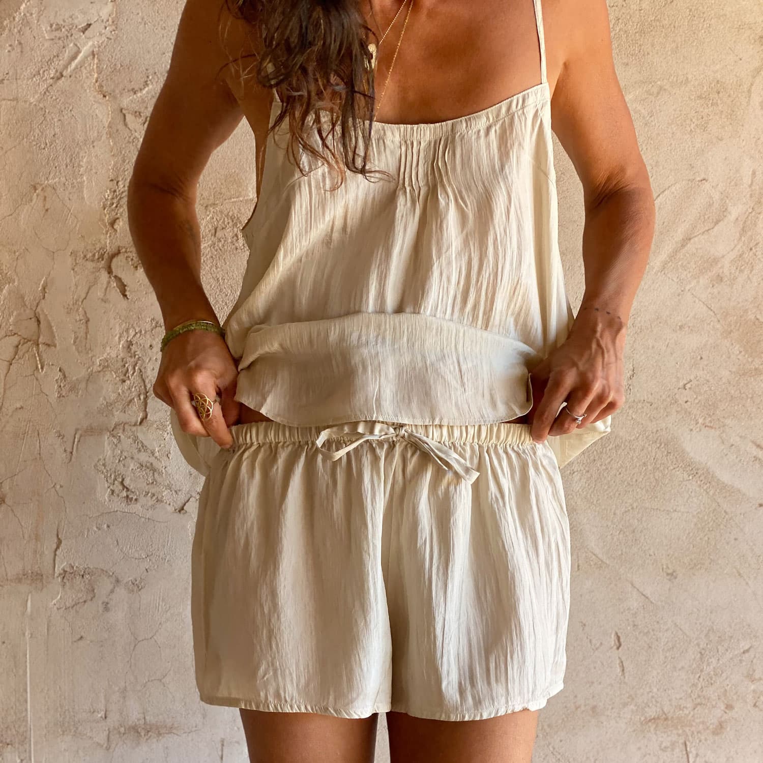 Noa Shorts - Women - HS Habotai Silk 40 - S000 Natural - n°74 E - Shop - 7400000136667