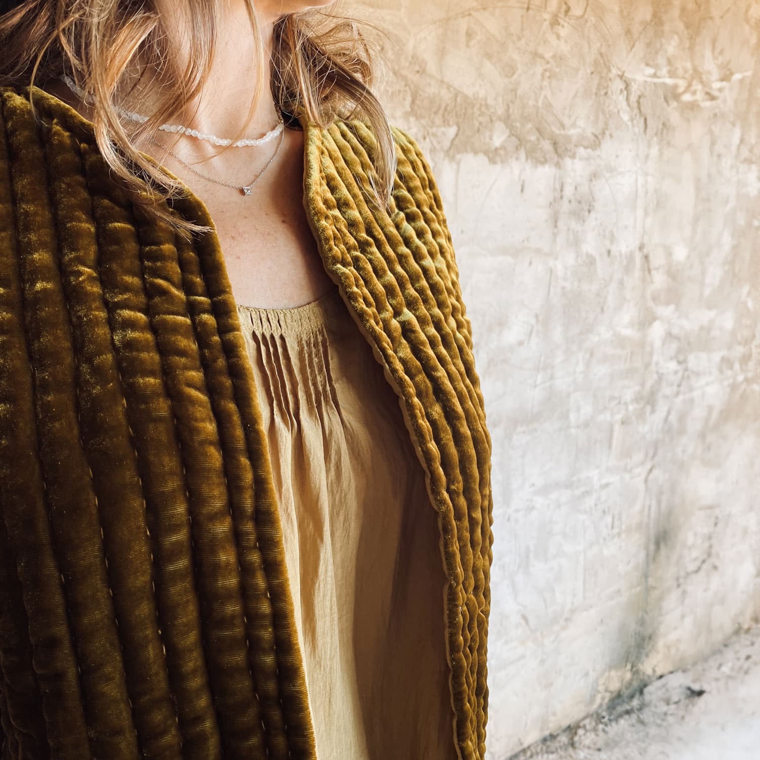 Nora Vest - Women - SV Silk Velvet - S050 Antique Bronze - n°74 E - Shop - 7400000136699