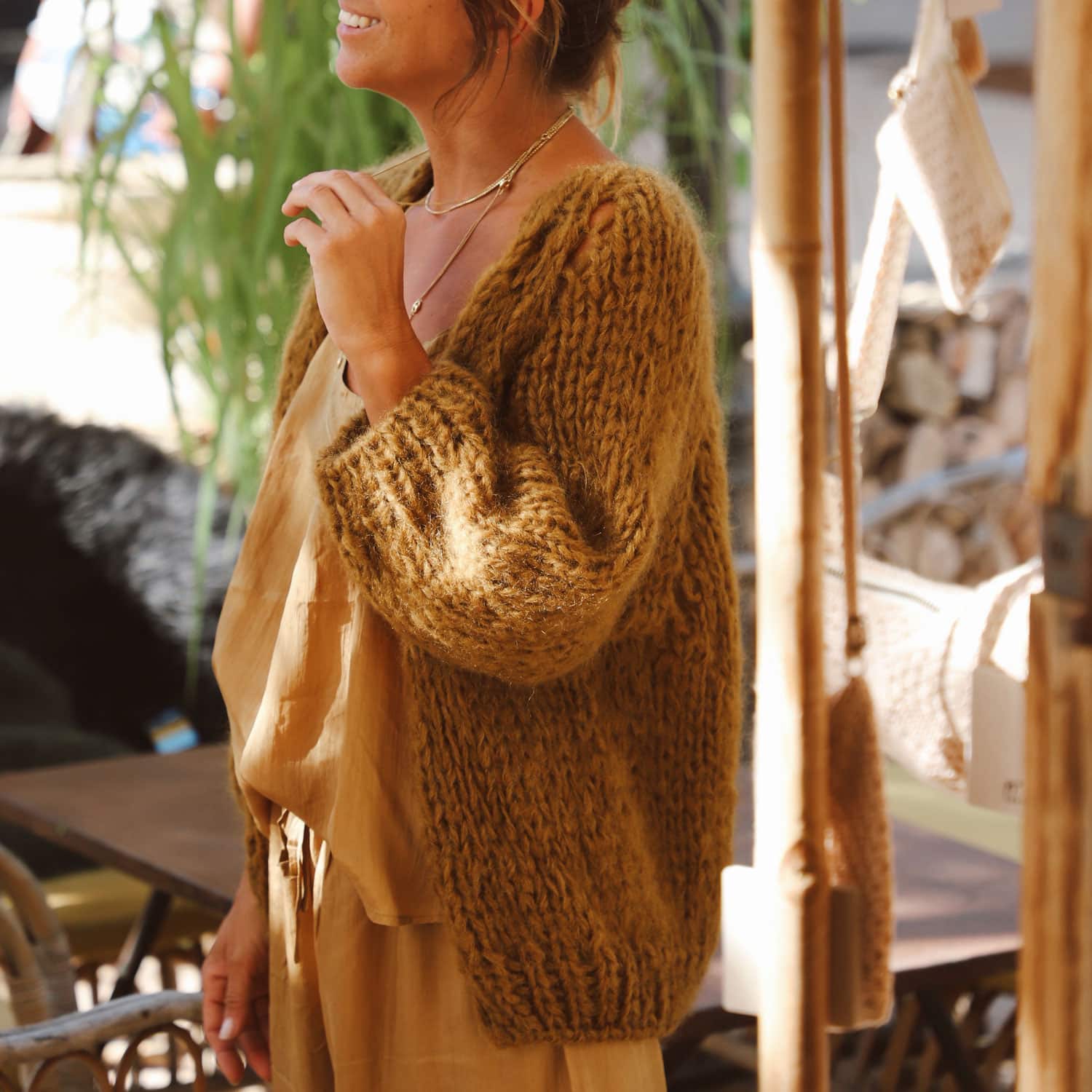 Paulina Vest  - Women - MO Mohair - S050 Antique Bronze