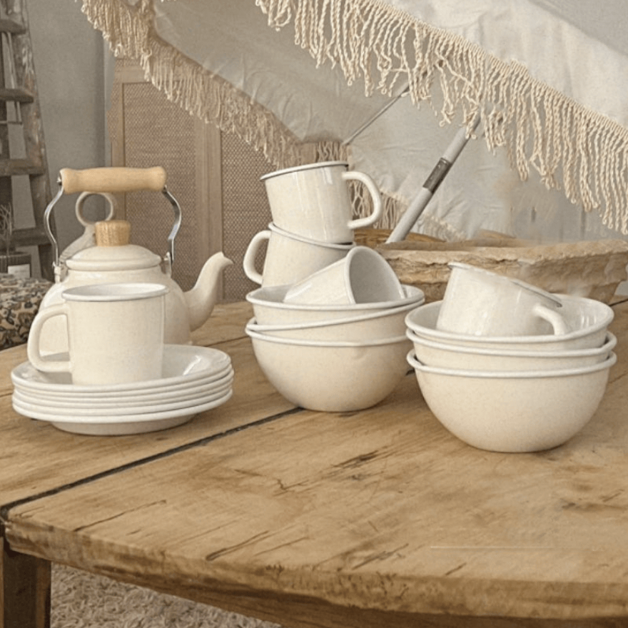 Kitchen & Tableware