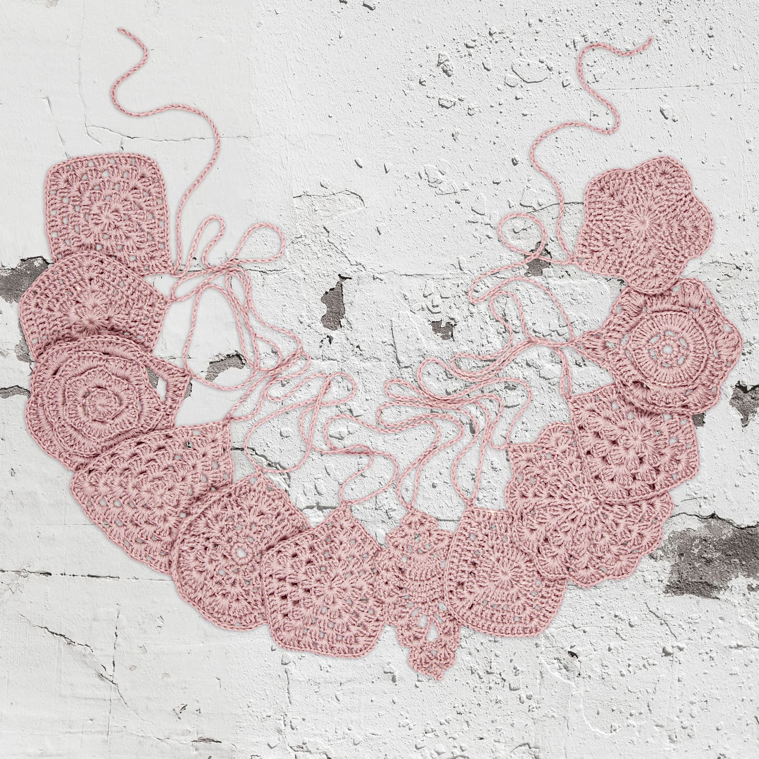 Numero 74 - Crochet Garland - Dusty Pink - S007