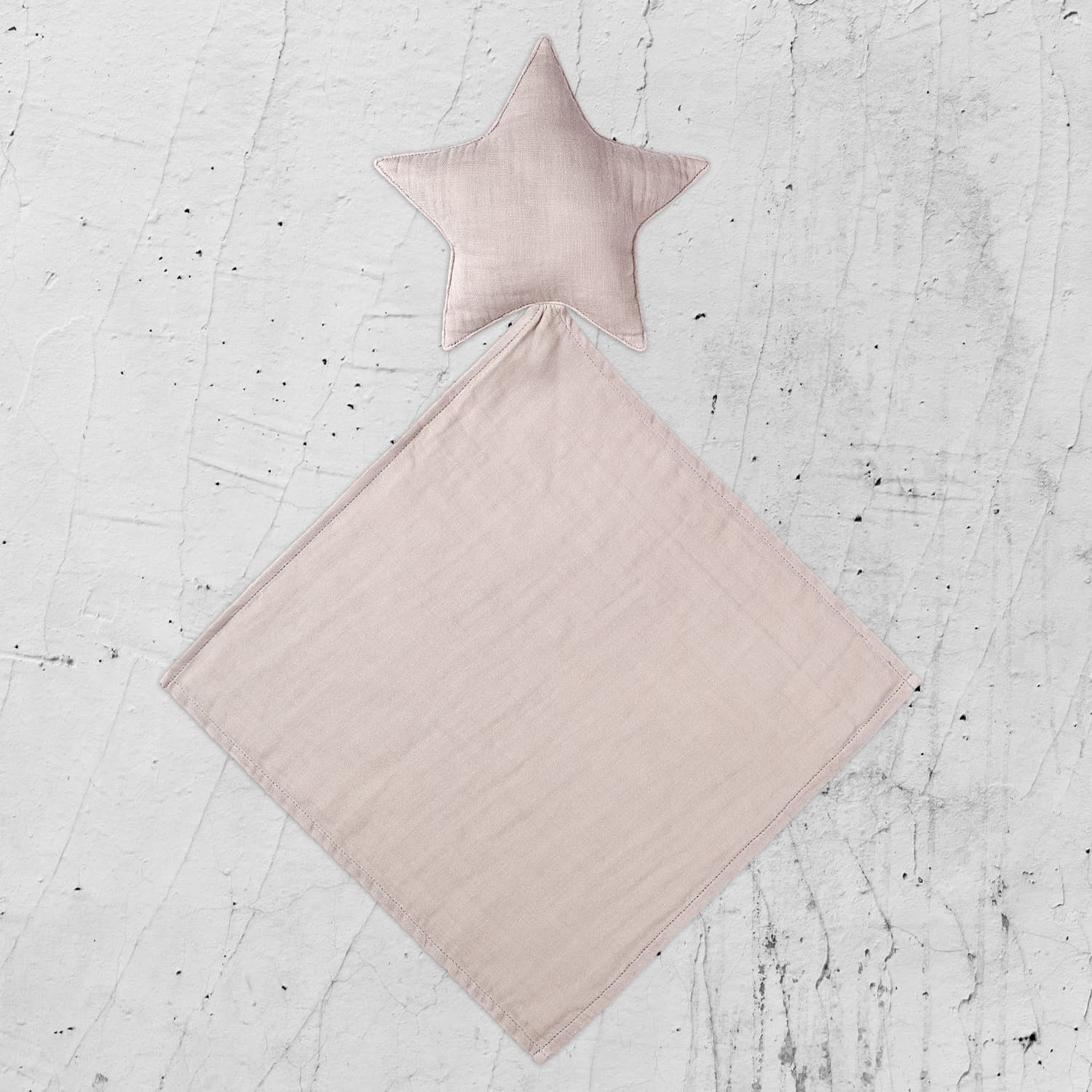 Numero 74 - Lovey Star Doudou - Powder - S018
