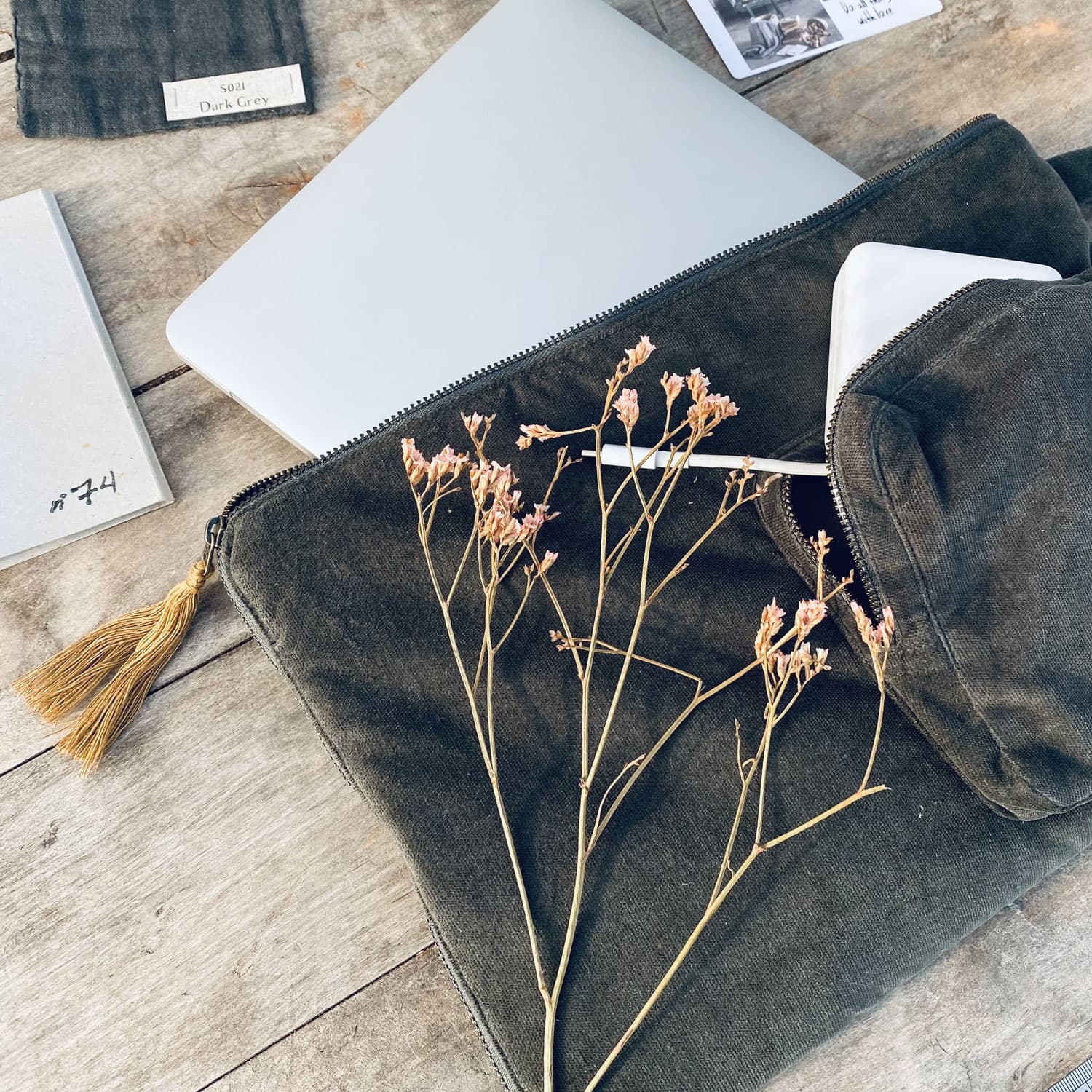 Laptop Case  - WV Woven Velvet - S021 Dark Green Grey